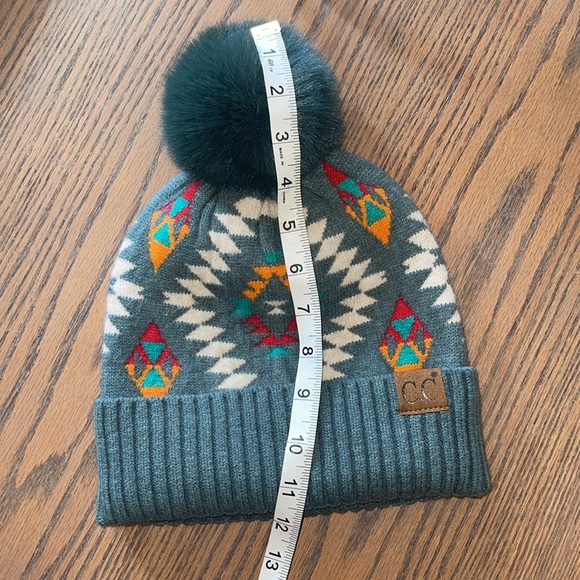 CC Teal Aztec Print Pom Beanie GUC - Picture 5 of 6